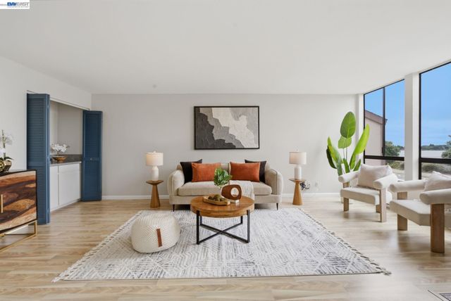 2101 Shoreline Dr 299, Alameda, CA 94501
