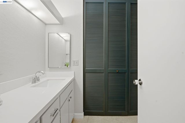 2101 Shoreline Dr 299, Alameda, CA 94501