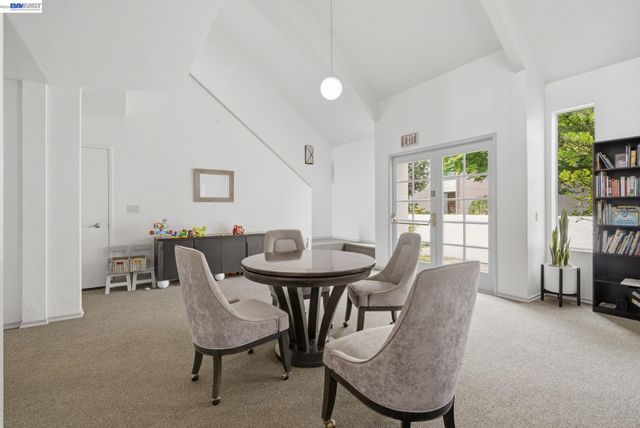 2101 Shoreline Dr 299, Alameda, CA 94501