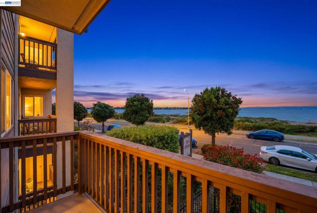 2101 Shoreline Dr 299, Alameda, CA 94501