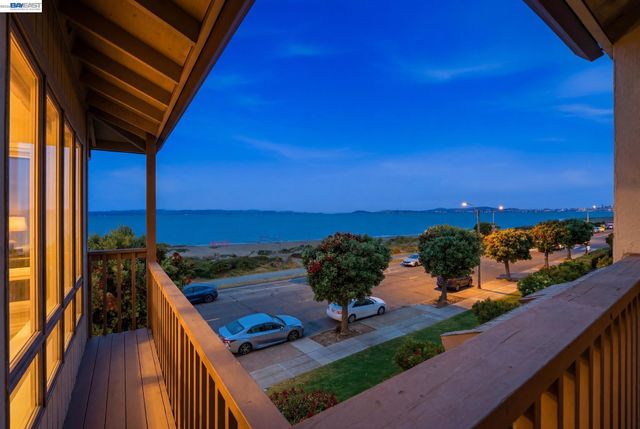 2101 Shoreline Dr 299, Alameda, CA 94501