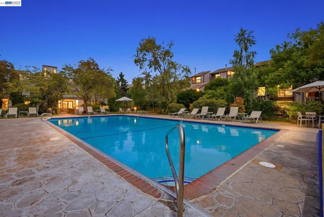 2101 Shoreline Dr 299, Alameda, CA 94501