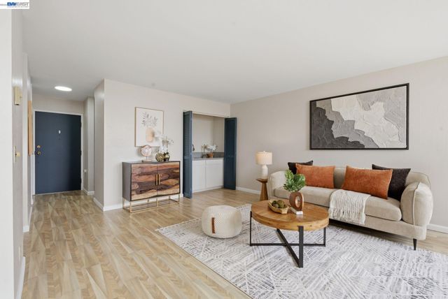2101 Shoreline Dr 299, Alameda, CA 94501