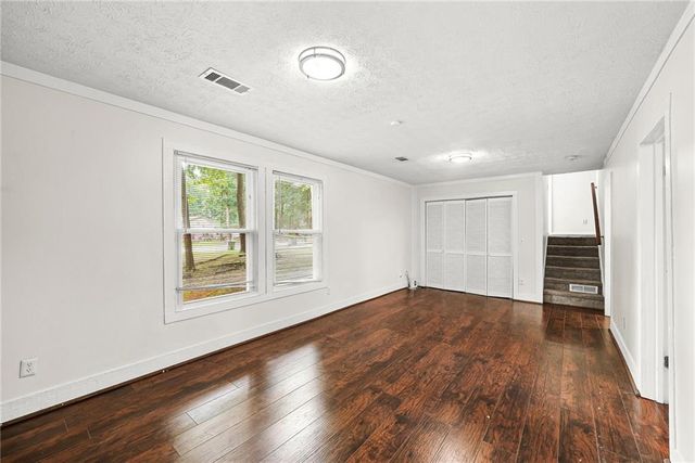 1469 W Rock Court, Stone Mountain, GA 30088