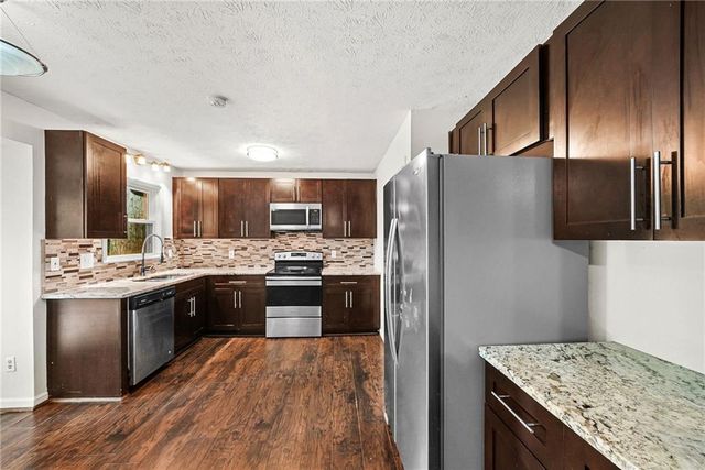 1469 W Rock Court, Stone Mountain, GA 30088