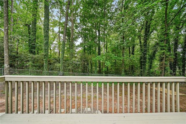 1469 W Rock Court, Stone Mountain, GA 30088