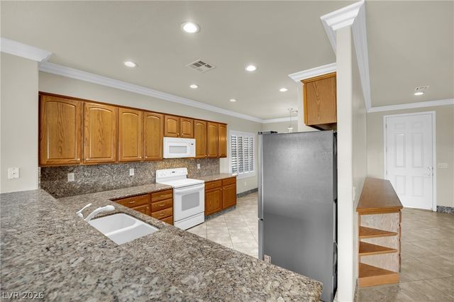 3073 Brownbirds Nest Drive, Henderson, NV 89052