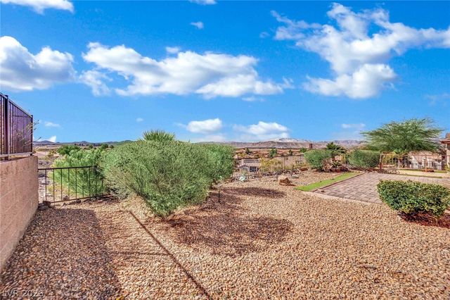 3073 Brownbirds Nest Drive, Henderson, NV 89052