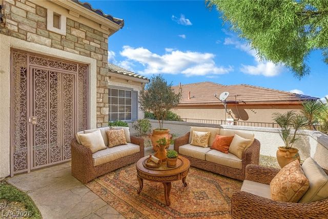 3073 Brownbirds Nest Drive, Henderson, NV 89052