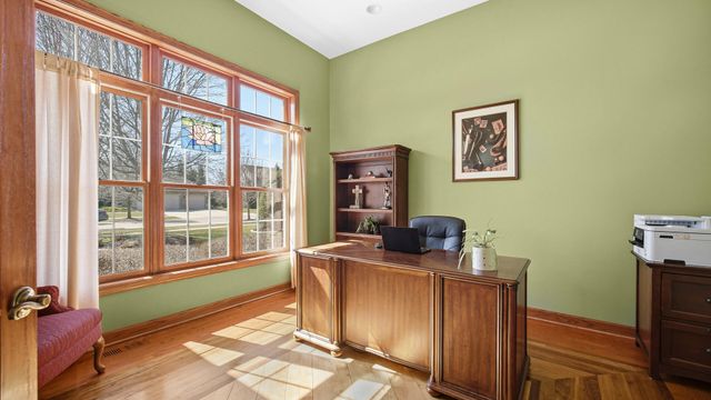 9784 Jack Drive, St. John, IN 46373