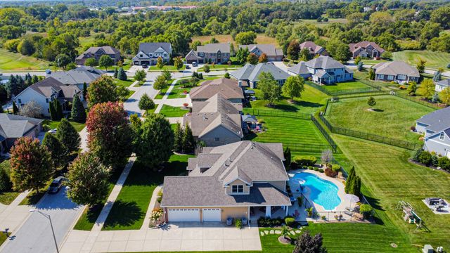 9784 Jack Drive, St. John, IN 46373