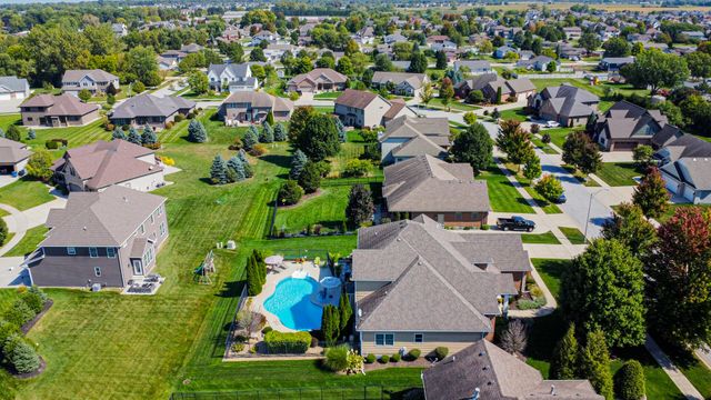 9784 Jack Drive, St. John, IN 46373