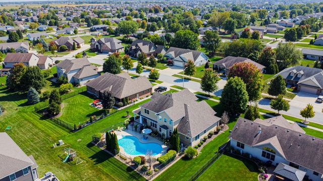 9784 Jack Drive, St. John, IN 46373