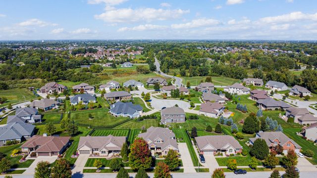 9784 Jack Drive, St. John, IN 46373