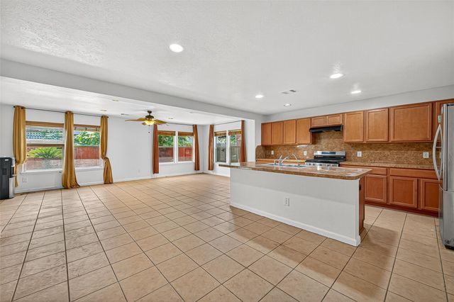 16547 Lanesborough Drive, Houston, TX 77084