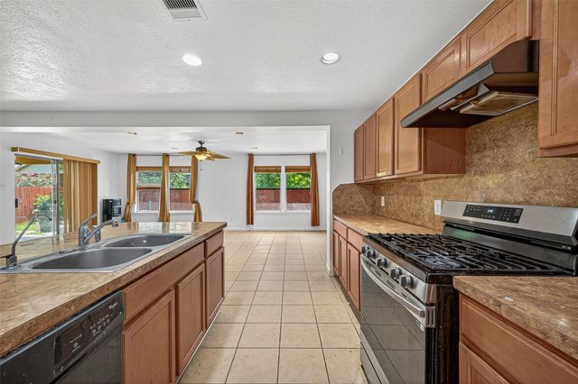 16547 Lanesborough Drive, Houston, TX 77084