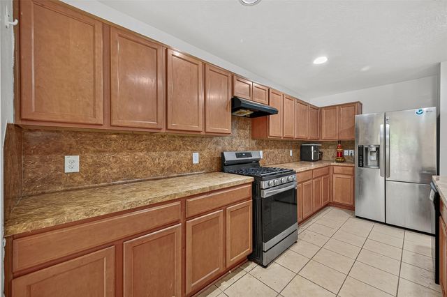 16547 Lanesborough Drive, Houston, TX 77084