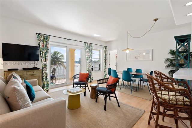 341 N Birch Road 209, Fort Lauderdale, FL 33304