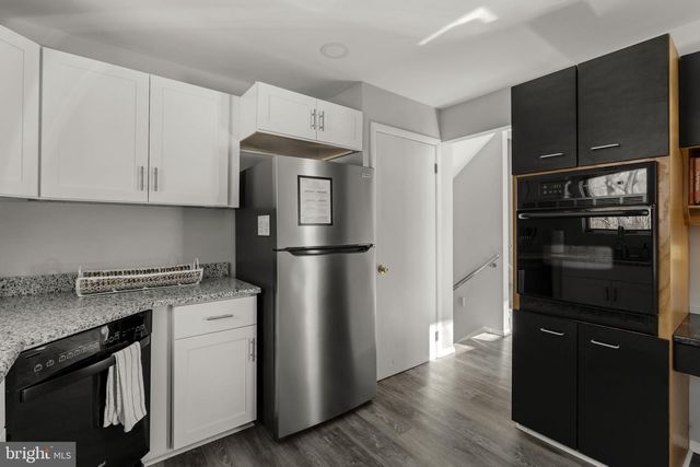 800 GARRISTON RD, Lewisberry, PA 17339