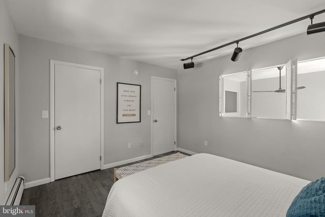 800 GARRISTON RD, Lewisberry, PA 17339