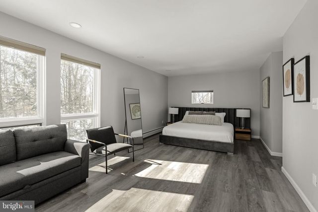 800 GARRISTON RD, Lewisberry, PA 17339