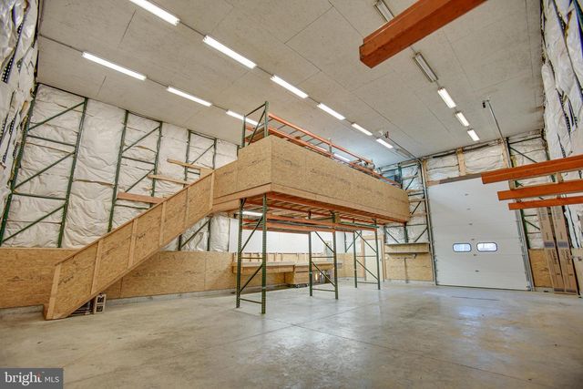 800 GARRISTON RD, Lewisberry, PA 17339