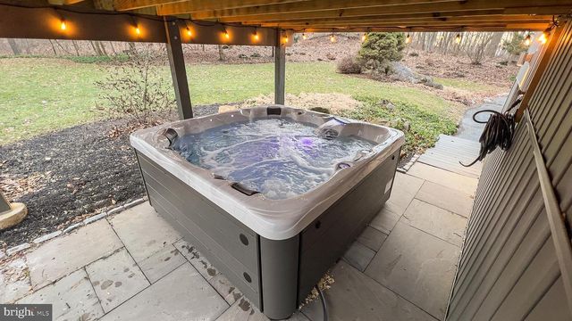 800 GARRISTON RD, Lewisberry, PA 17339