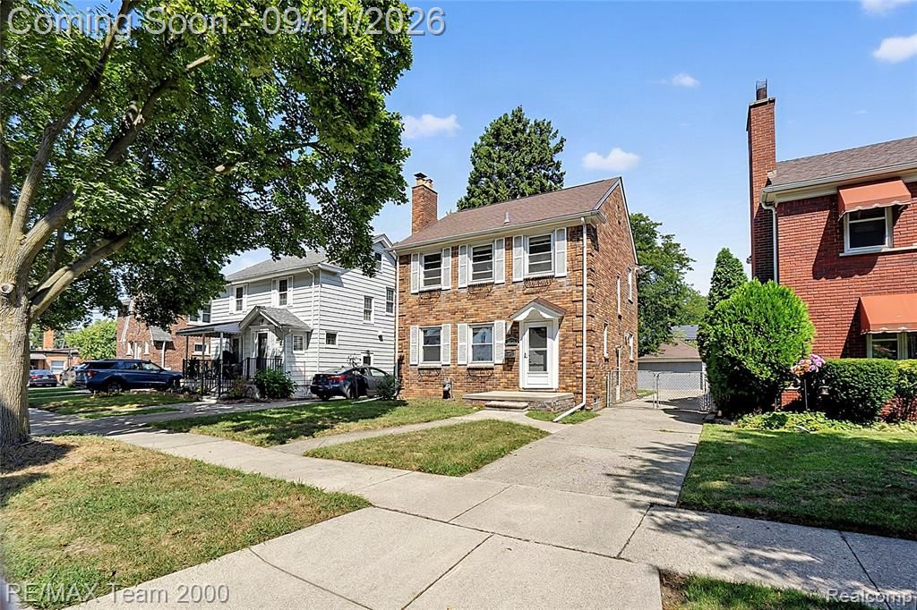 21726 Gregory Street, Dearborn, MI 48124