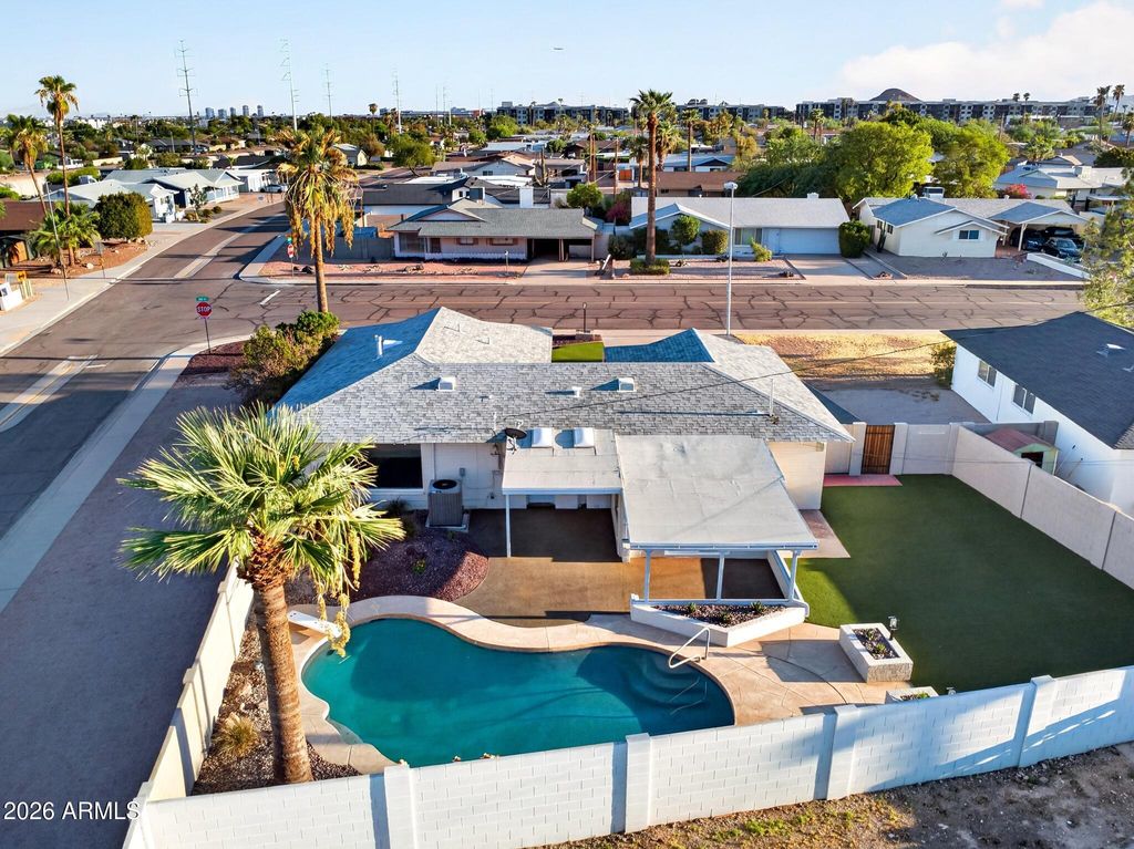6538 E OAK Street, Scottsdale, AZ 85257 — photo 2