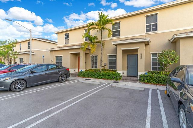 533 NE 5th Place, Florida City, FL 33034