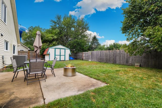 340 Homewood Drive, Bolingbrook, IL 60440