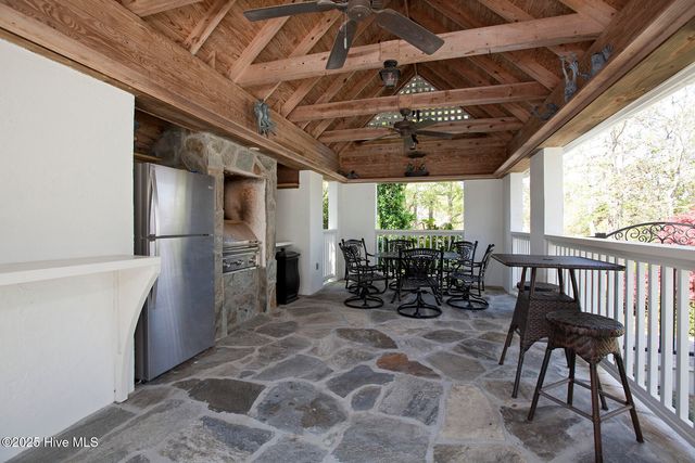 2325 Ocean Point Drive, Wilmington, NC 28405