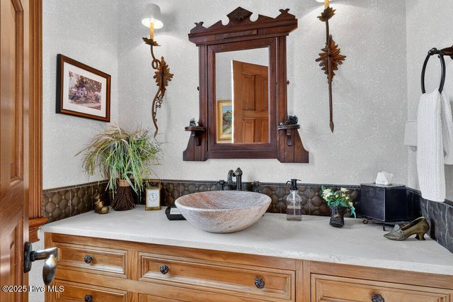 2325 Ocean Point Drive, Wilmington, NC 28405