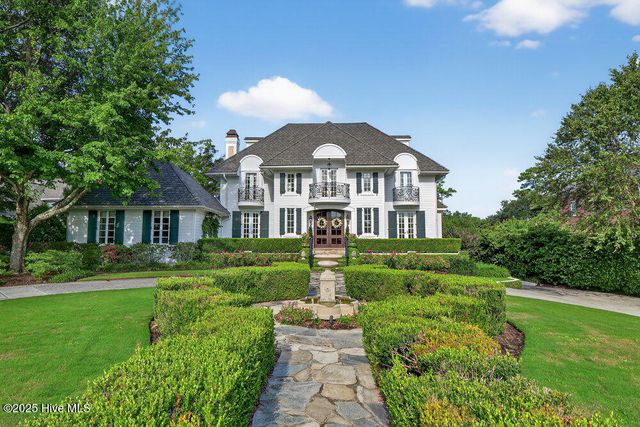 2325 Ocean Point Drive, Wilmington, NC 28405