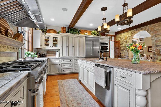 2325 Ocean Point Drive, Wilmington, NC 28405