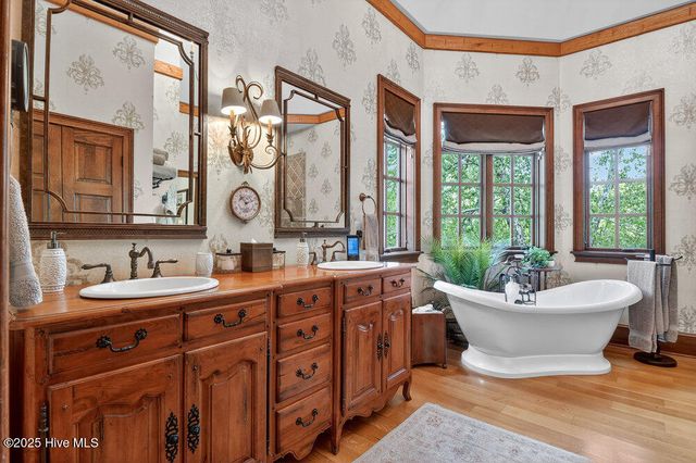 2325 Ocean Point Drive, Wilmington, NC 28405