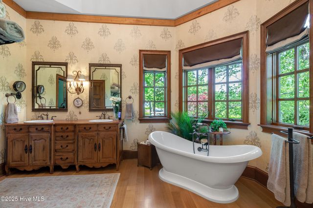 2325 Ocean Point Drive, Wilmington, NC 28405