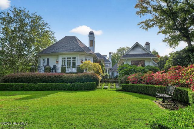 2325 Ocean Point Drive, Wilmington, NC 28405