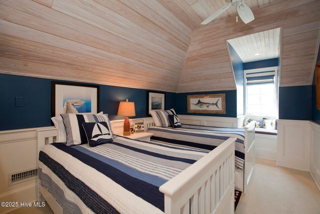 2325 Ocean Point Drive, Wilmington, NC 28405