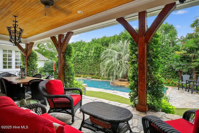 2325 Ocean Point Drive, Wilmington, NC 28405