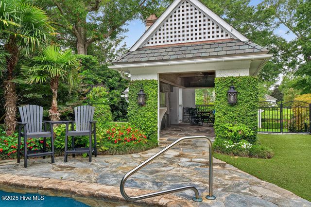 2325 Ocean Point Drive, Wilmington, NC 28405