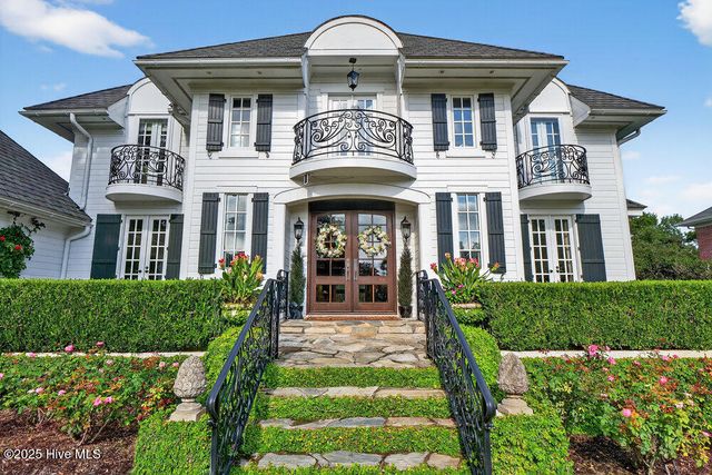 2325 Ocean Point Drive, Wilmington, NC 28405