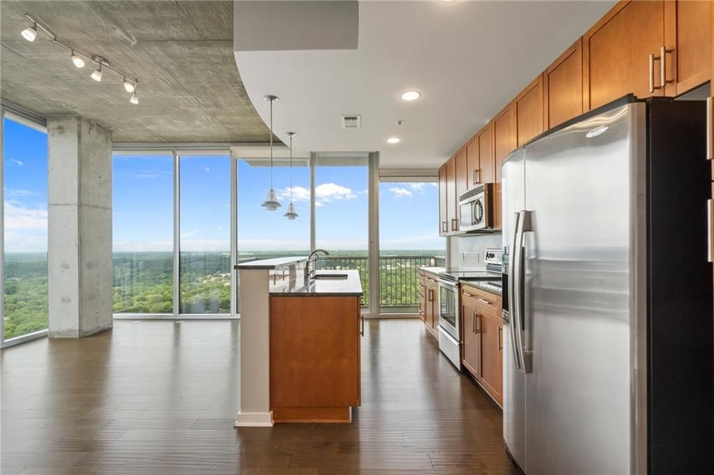 855 Peachtree Street NE 2914, Atlanta, GA 30308