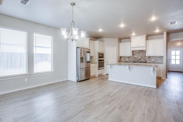 2328 104th Street, Lubbock, TX 79423