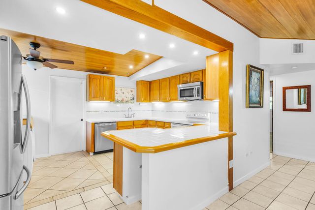 13 Bass Avenue, Key Largo, FL 33037