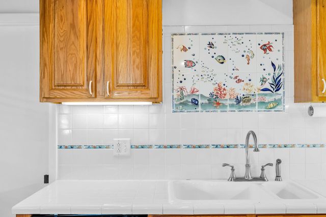 13 Bass Avenue, Key Largo, FL 33037