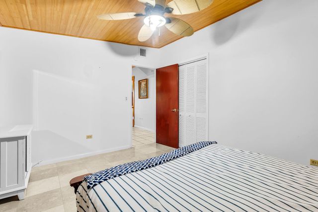 13 Bass Avenue, Key Largo, FL 33037