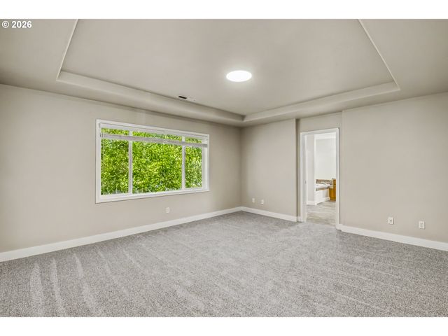 1011 Sw 18TH Way, Troutdale, OR 97060