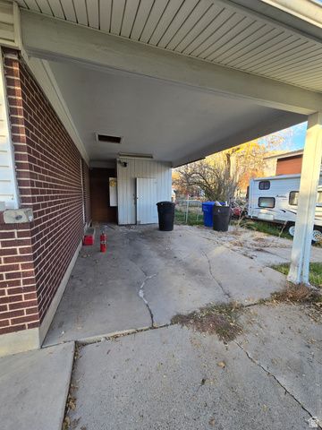 484 E 2050 N, North Ogden, UT 84414