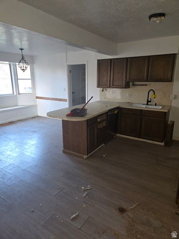 484 E 2050 N, North Ogden, UT 84414